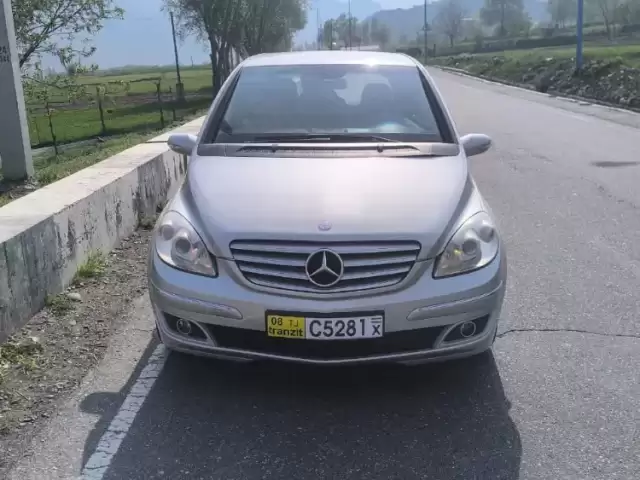 Mercedes-Benz B class, 2008 1, avtobaza.tj