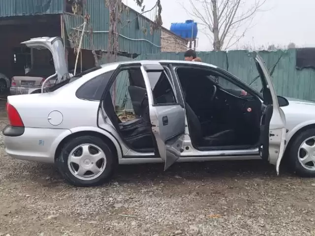 Opel Vectra B, 1998 1, avtobaza.tj