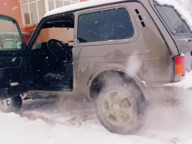 ВАЗ(Lada) Нива 1, avtobaza.tj