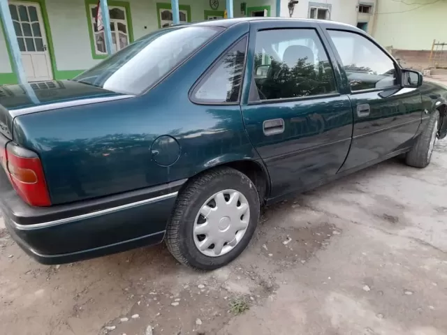 Opel Vectra A 1, avtobaza.tj