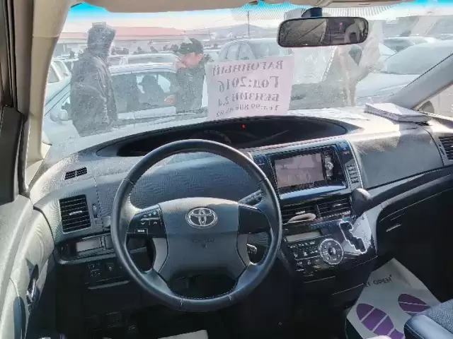 Toyota Estima, 2014 1, avtobaza.tj