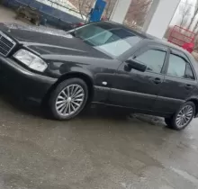 Mercedes-Benz C class, 2000 в Пенджикент