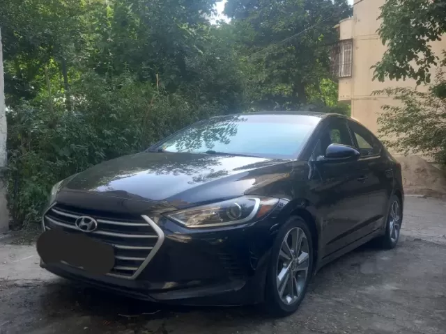 Hyundai Elantra 1, avtobaza.tj