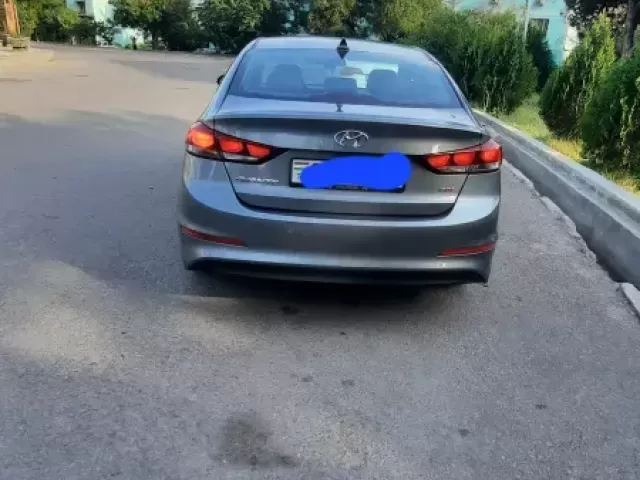 Hyundai Avante, 2016 1, avtobaza.tj