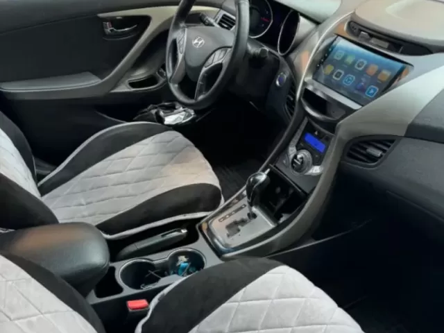 Hyundai Avante, 2012 1, avtobaza.tj