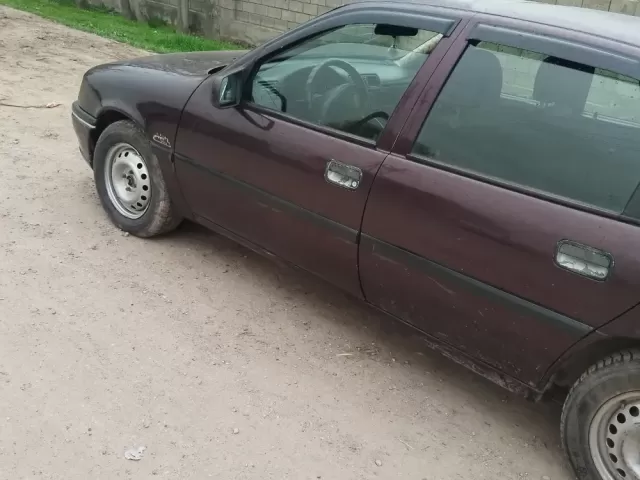 Opel Vectra A 1, avtobaza.tj