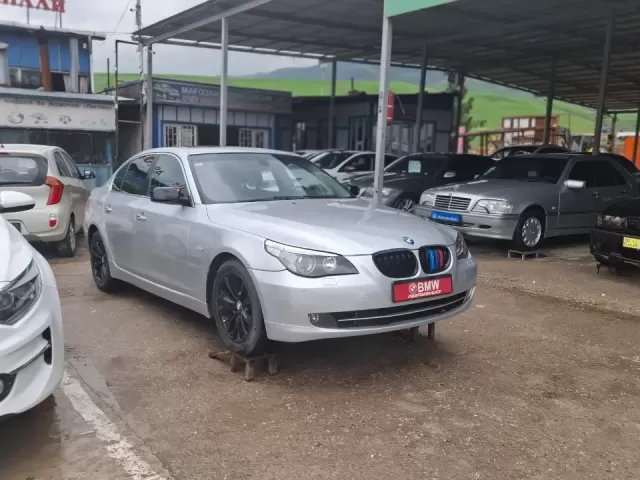BMW 5 Series 525, 2008 1, avtobaza.tj