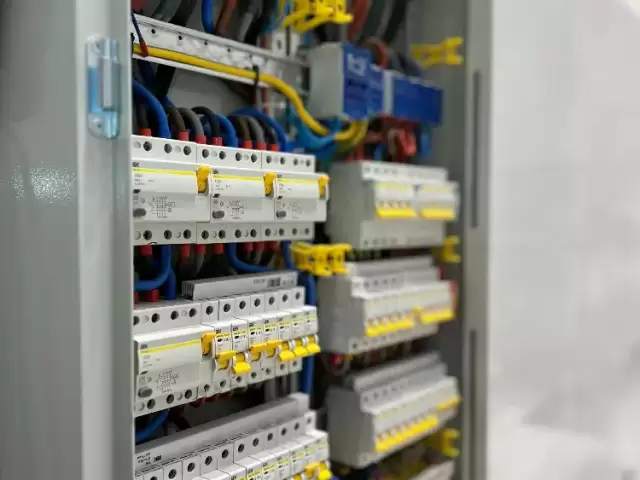 Услуги Электрика 1, farmo.tj