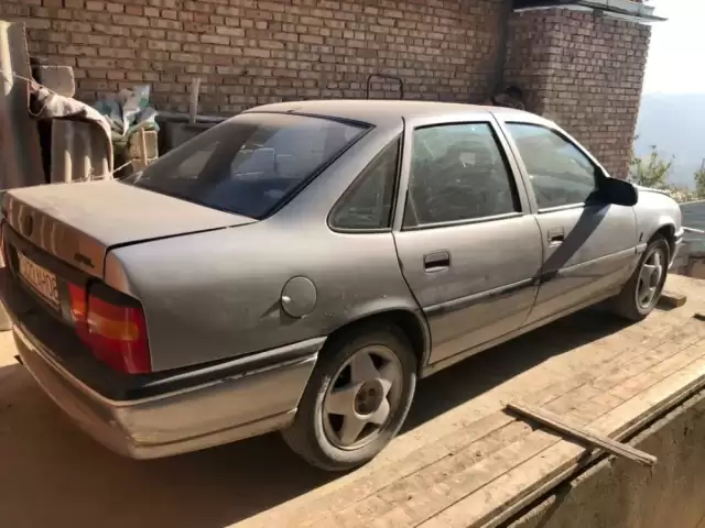 Opel Vectra A, 1995 1, avtobaza.tj