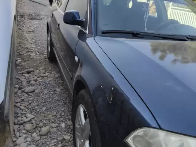 Volkswagen Passat, 2002 1, avtobaza.tj