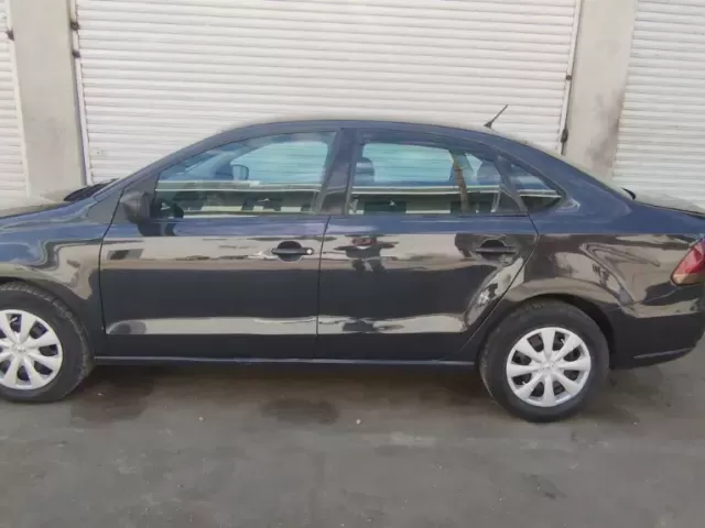 Volkswagen Polo, 2010 1, avtobaza.tj