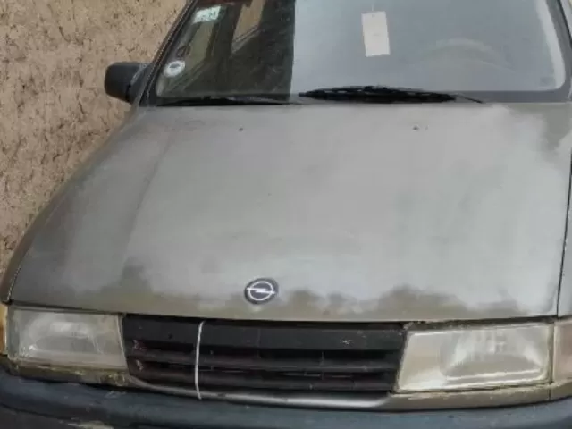 Opel Vectra A 1, avtobaza.tj