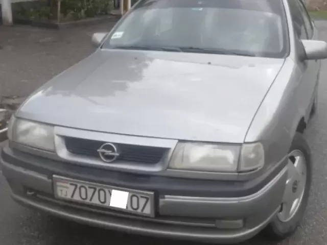 Opel Vectra A 1, avtobaza.tj