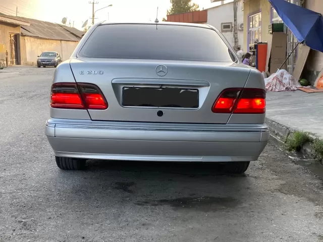 Mercedes-Benz E class, 2000 1, avtobaza.tj