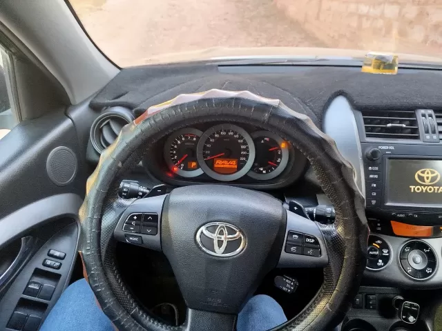 Toyota RAV 4 1, avtobaza.tj