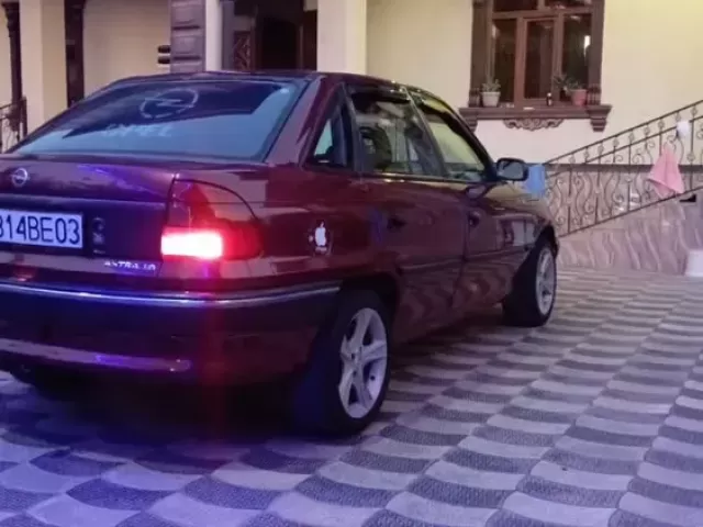 Opel Astra F 1, avtobaza.tj