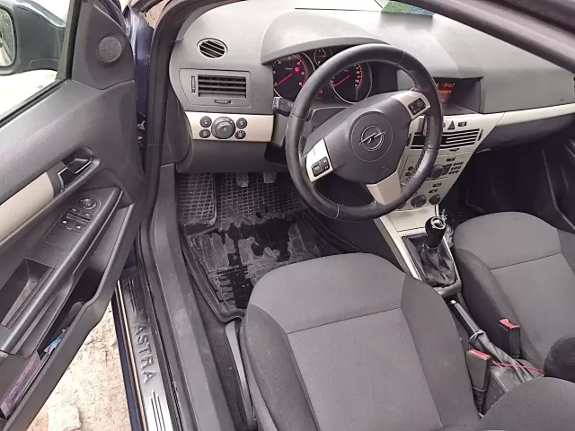 Opel Astra H, 2008 1, avtobaza.tj