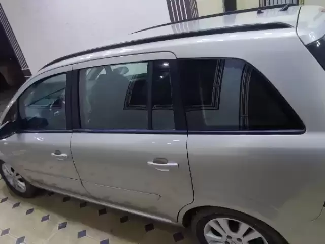 Opel Zafira, 2008 1, avtobaza.tj