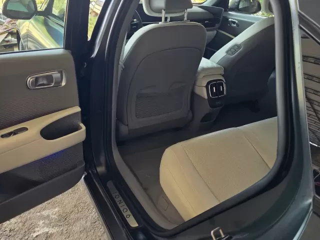 Hyundai Loniq, 2023 1, avtobaza.tj
