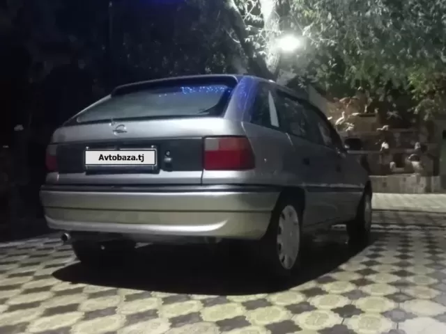 Opel Astra F 1, avtobaza.tj