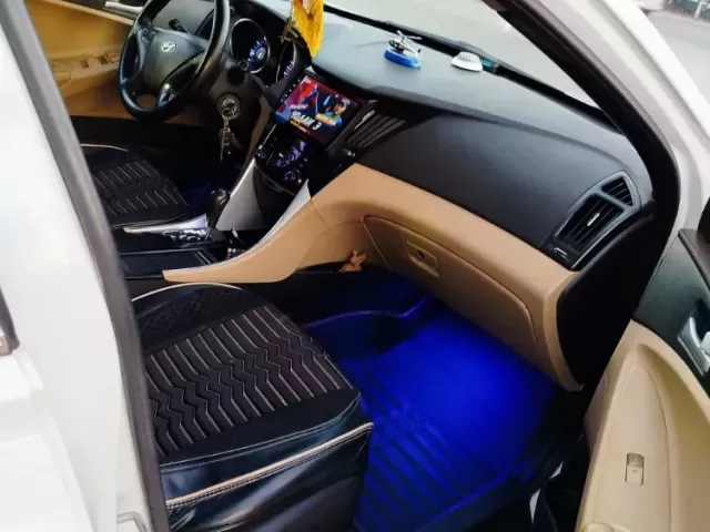 Hyundai Sonata, 2011 1, avtobaza.tj