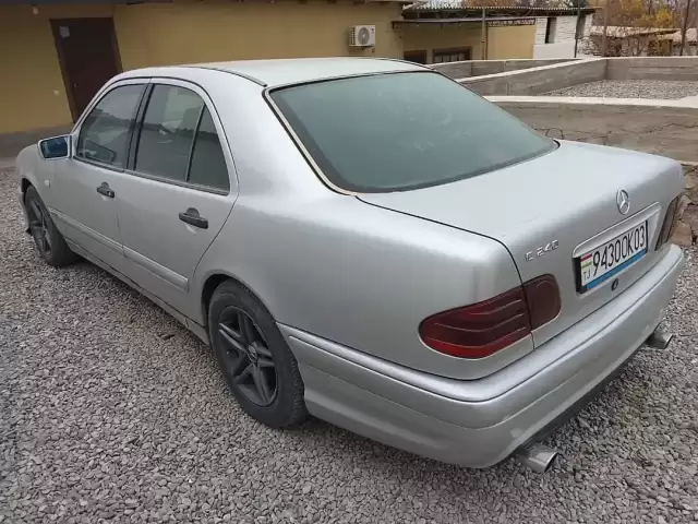 Mercedes-Benz E class, 1996 1, avtobaza.tj