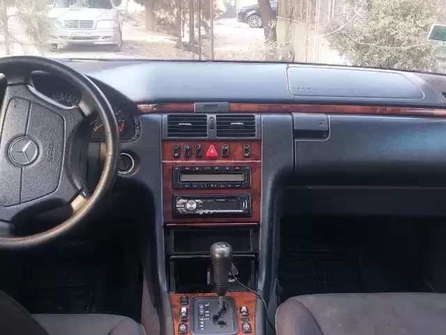 Mercedes-Benz E class, 1999 1, avtobaza.tj Mercedes-Benz E class, 1999 1, avtobaza.tj