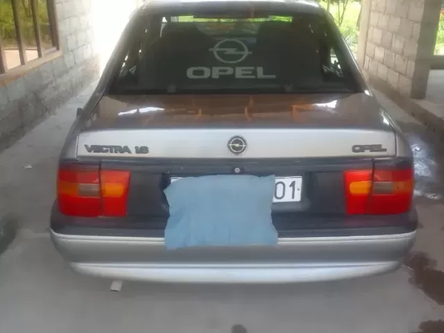 Opel Vectra A, 1994 1, avtobaza.tj