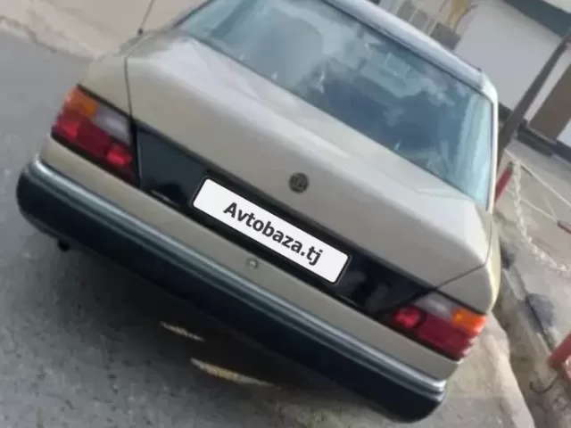 Mercedes-Benz W124 1, avtobaza.tj