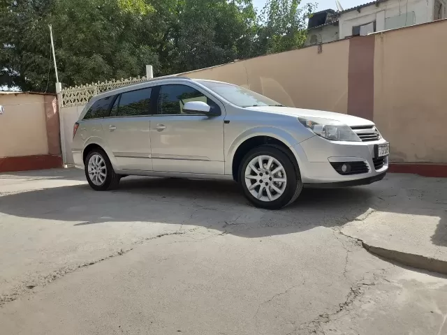 Opel Astra H 1, avtobaza.tj