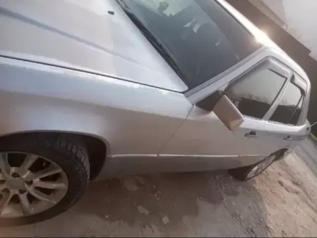 Mercedes-Benz W124, 1994 1, avtobaza.tj