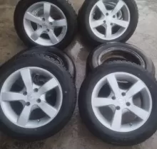 Шини и диски R14 в Вахдат 