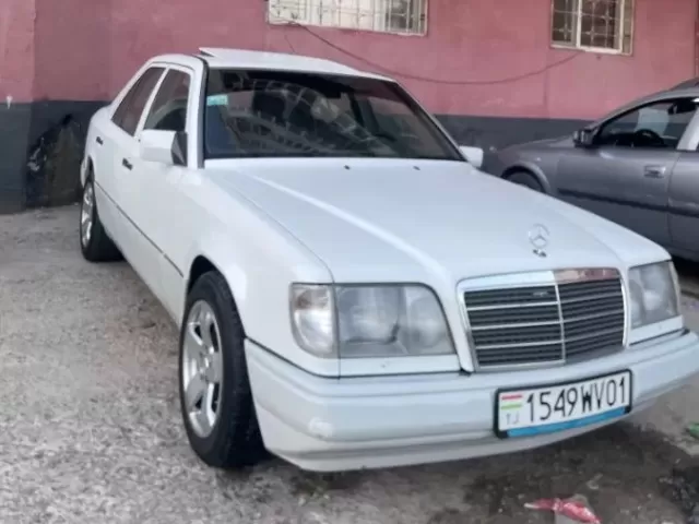 Mercedes-Benz W124, 1995 1, avtobaza.tj