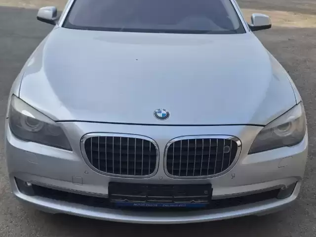 BMW 7-Series 750, 2011 1, avtobaza.tj