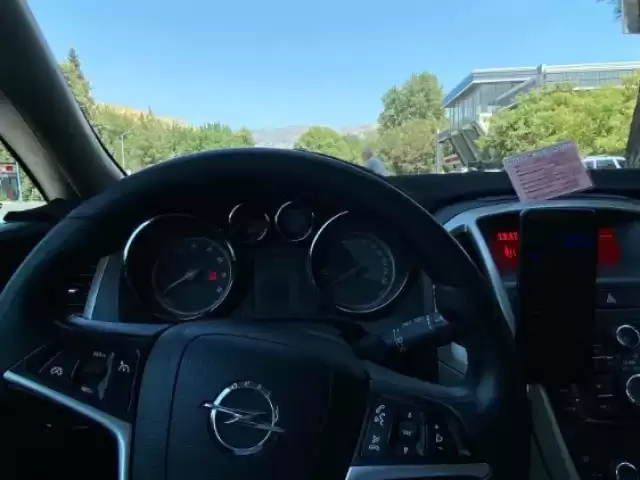Opel Astra J, 2012 1, avtobaza.tj