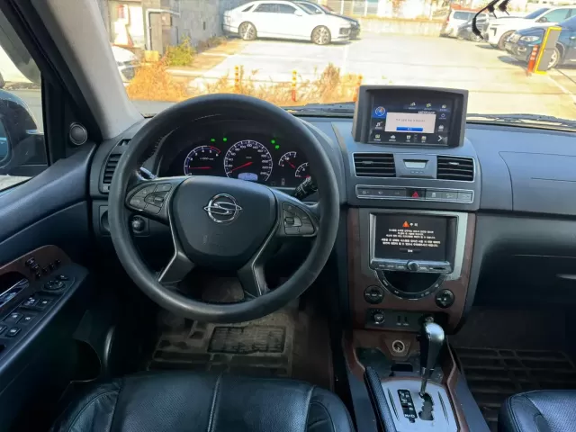 SsangYong Rexton, 2016 1, avtobaza.tj