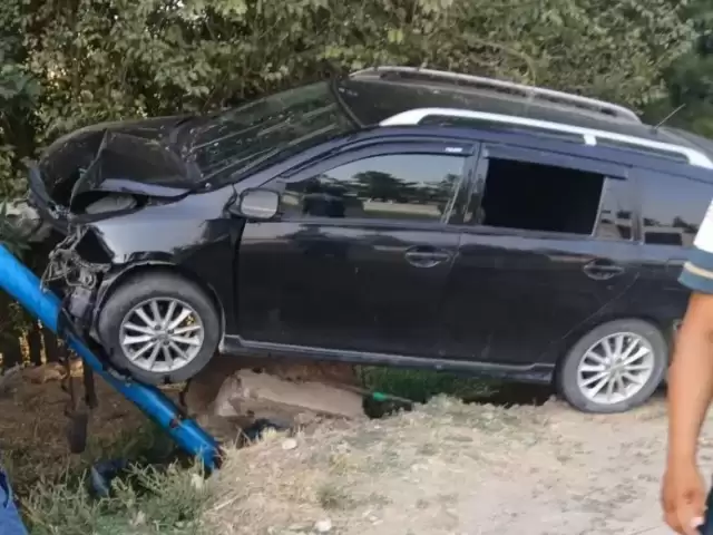 Toyota Fielder, 2008 1, avtobaza.tj