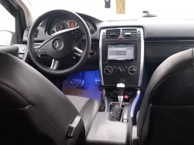 Mercedes-Benz B class, 2008 1, avtobaza.tj