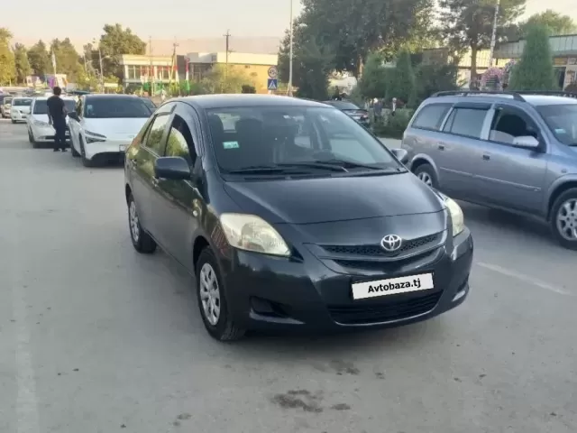 Toyota Belta 1, avtobaza.tj