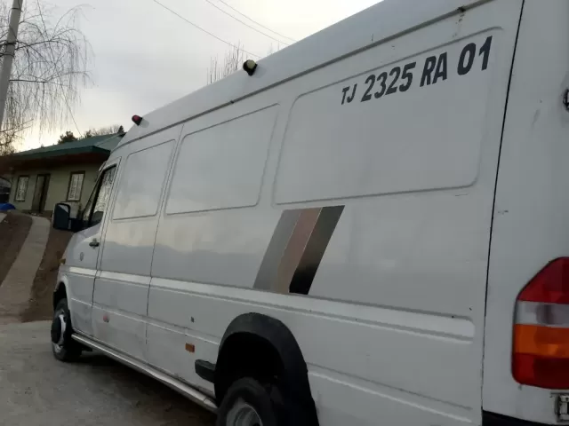 Грузовики Mercedes-Benz Sprinter, 1999 1, avtobaza.tj