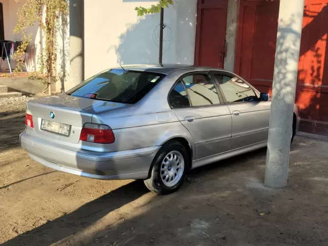 BMW 5 Series 520, 1997 1, avtobaza.tj