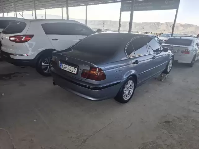 BMW 3 Series 318, 2003 1, avtobaza.tj