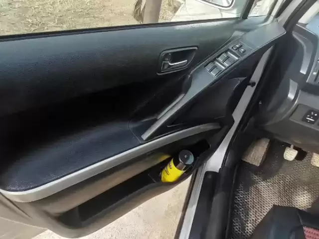 Toyota Corola Verso, 2008 1, avtobaza.tj