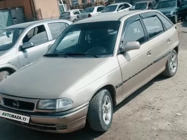 Opel Astra F 1, avtobaza.tj