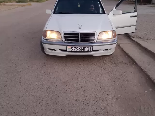 Mercedes-Benz 190, 1993 1, avtobaza.tj