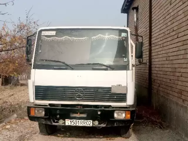 Грузовики Mercedes-Benz, 1996 1, avtobaza.tj