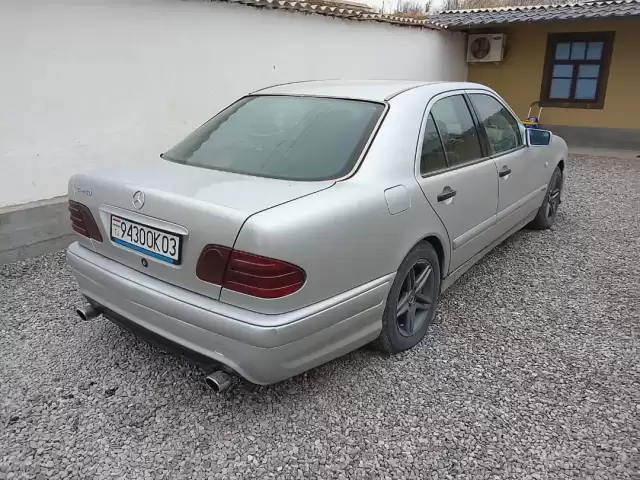 Mercedes-Benz E class, 1996 1, avtobaza.tj