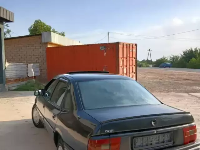 Opel Vectra A, 1995 1, avtobaza.tj