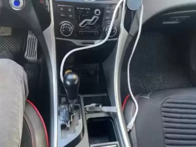 Hyundai Sonata, 2010 1, avtobaza.tj Hyundai Sonata, 2010 1, avtobaza.tj