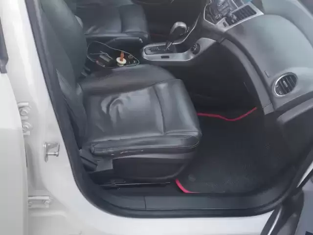 Chevrolet Cruze, 2009 1, avtobaza.tj